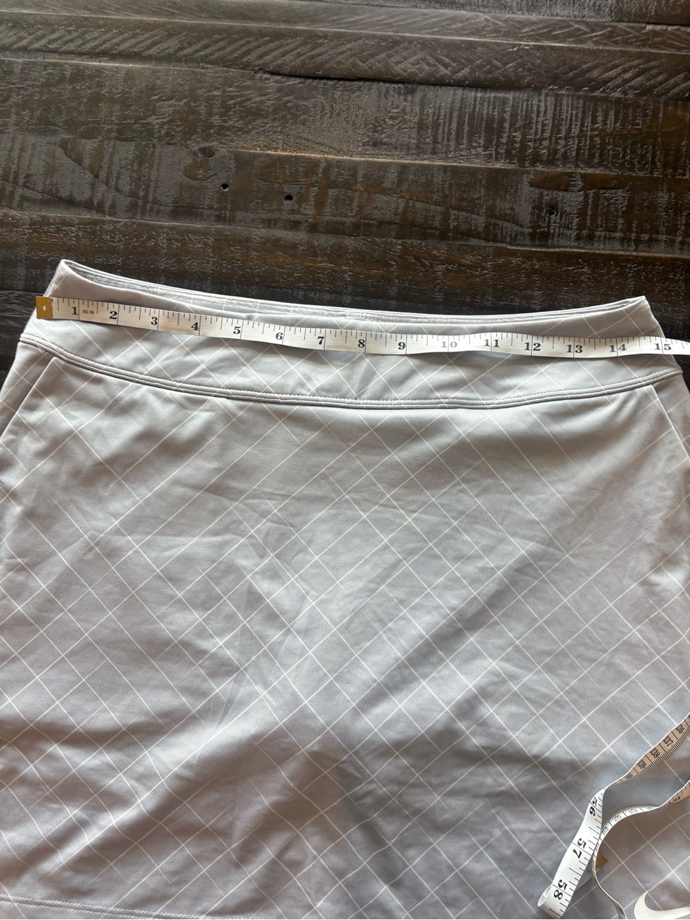 Nike Women’s Light Gray Diamond-Quilt Golf Skort Dri-fit - Picture 11 of 14